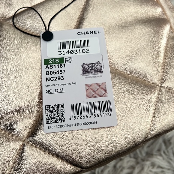 Chanel gold flap bag - Picture 7 of 7